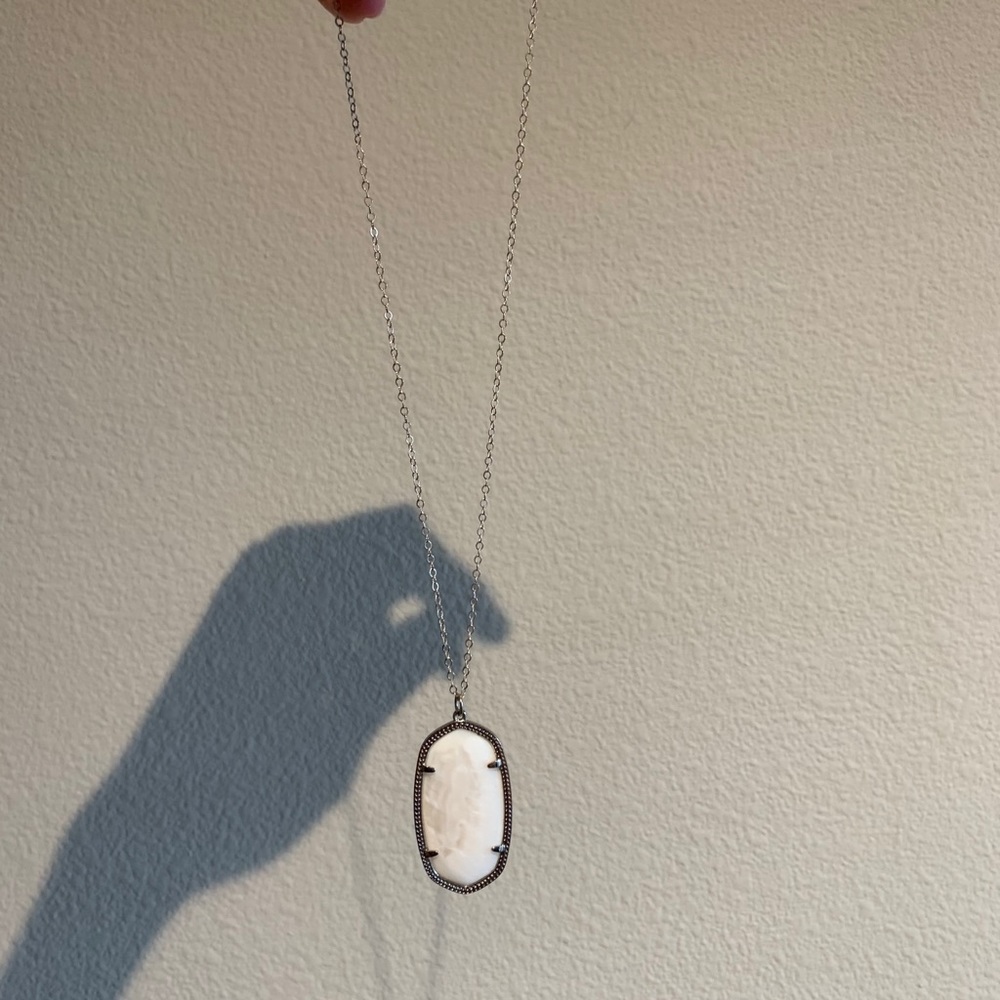 Kendra Scott Necklace